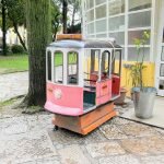 Аттракцион для детей в виде трамвая №28